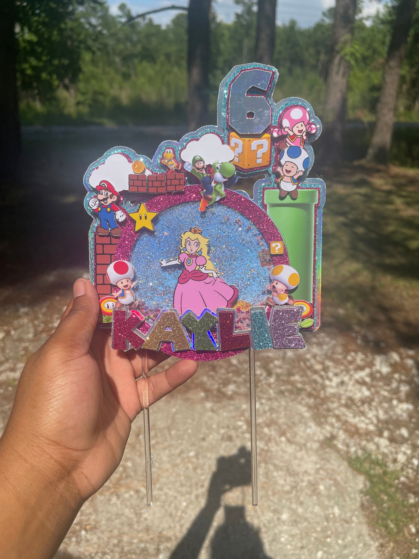 Peach Mario Shaker Cake Topper